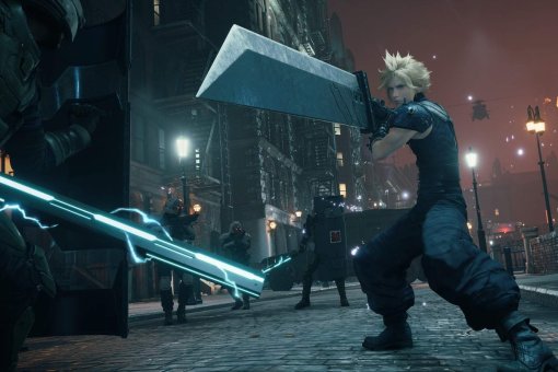 Энтузиаст собрал контроллер-меч для игры в Final Fantasy 7 Remake