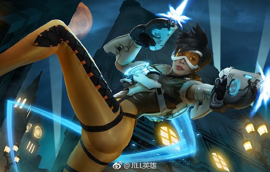 Косплей дня: жизнерадостная Трейсер из Overwatch — фото 7