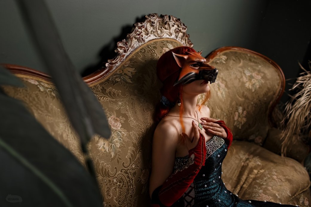 Галерея Модель предстала в образе Трисс Меригольд из «Ведьмака» на балу у Вегельбудов - 8 фото