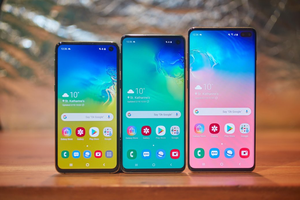 В России начались продажи флагманов Samsung Galaxy S10 — фото 1