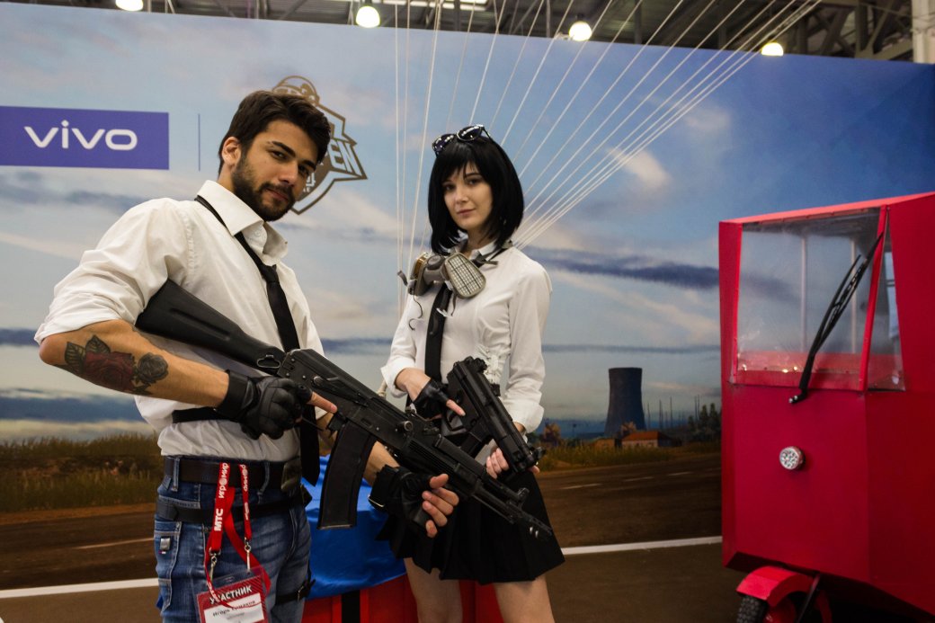Создатель «Черного плаща», косплей и толпы геймеров. Comic Con Russia и «Игромир» 2019. День 1 — фото 48