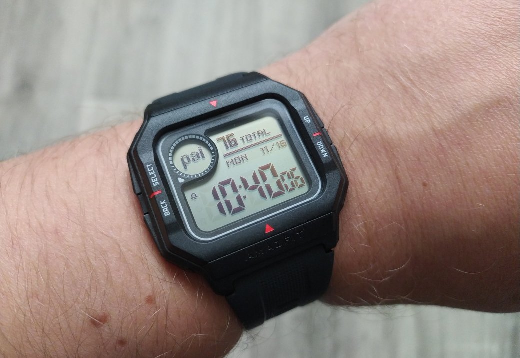 Обзор Amazfit Neo: бюджетный долгоиграющий фитнес-трекер в корпусе ретро-часов — фото 10