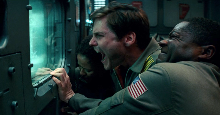 Рецензия на фильм «Частица Бога» (The Cloverfield Paradox) — фото 2