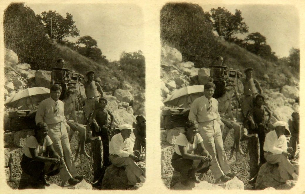 Мисхор. На съёмках стереофильма «Концерт» (1940)

Источник: Первые в кино