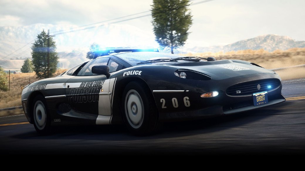 Hot Pursuit: ездят ли полицейские на суперкарах в реальной жизни? — фото 3