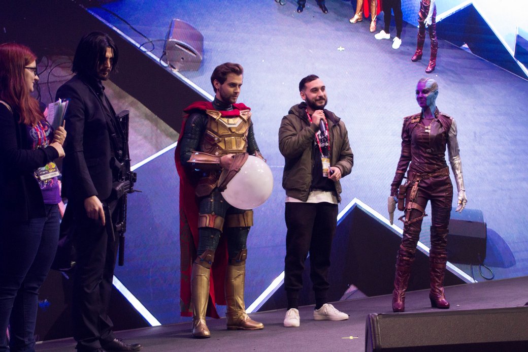 Встреча с «Канобу», Дмитрий Глуховский, Ник Перумов. Comic Con Russia и «Игромир» 2019. День 4 — фото 17