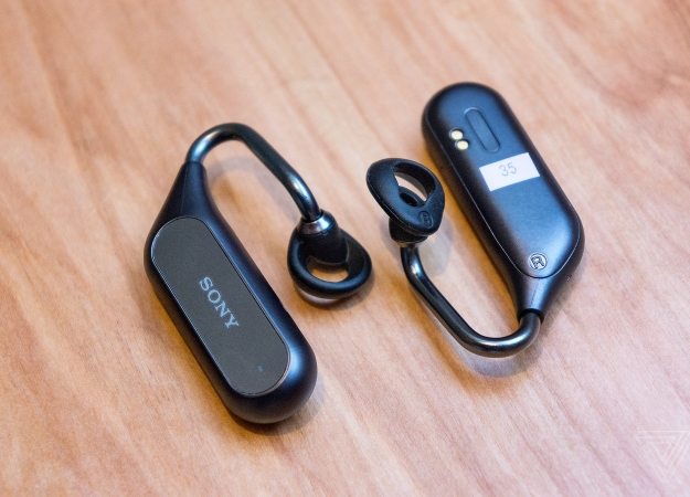 MWC 2018: Sony представила беспроводные наушники Xperia Ear Duo — фото 1