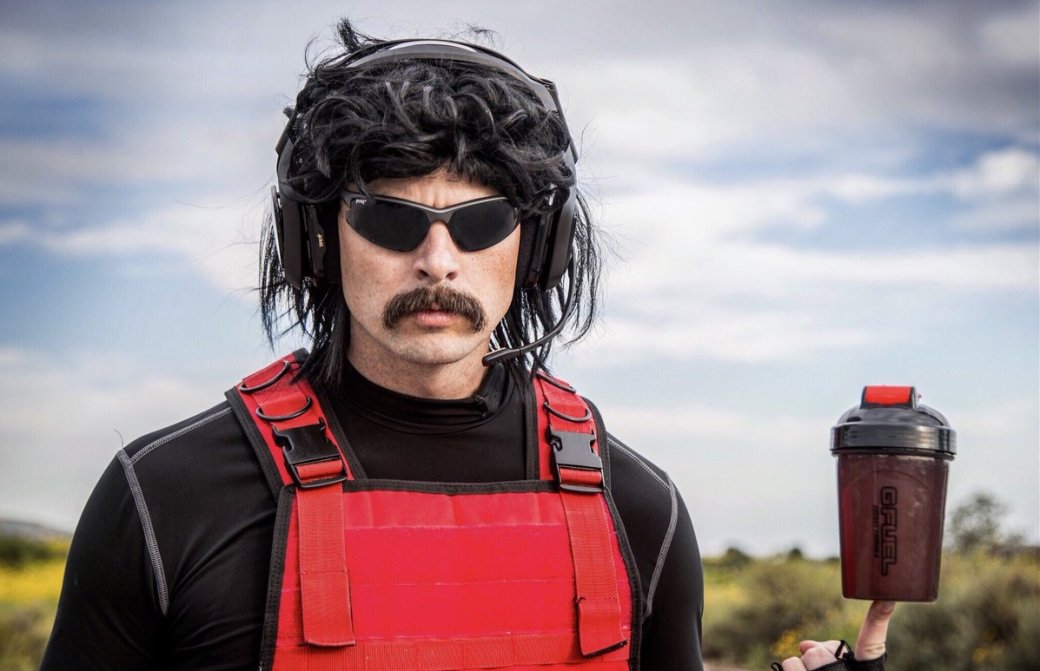Dr Disrespect забанили на Twitch, потому что он стримил туалеты на E3 2019 — фото 1
