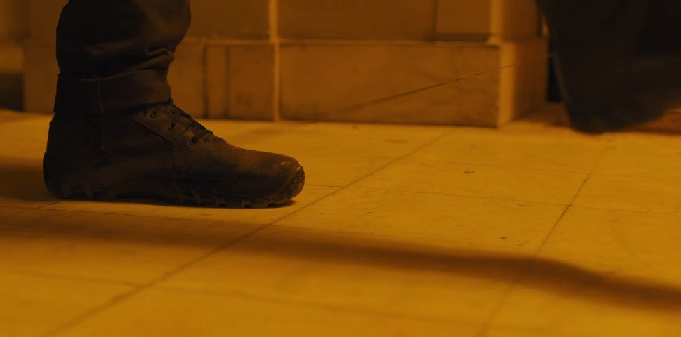 Разбираем трейлер «Бегущего по лезвию 2049». Повсюду одни репликанты — фото 10