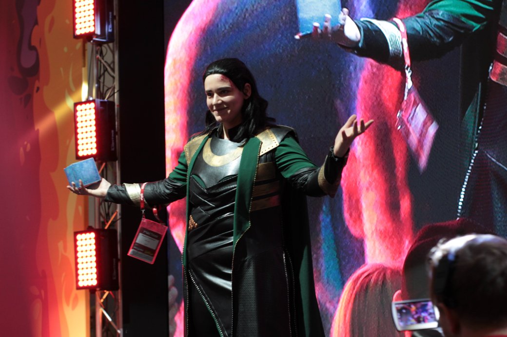 Мадс Миккельсен и Ник Перумов. Comic Con Russia и «Игромир» 2019. День 2 — фото 16