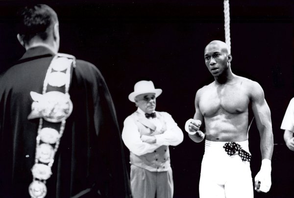 Махершала Али сыграет первого чернокожего чемпиона по боксу — фото 1