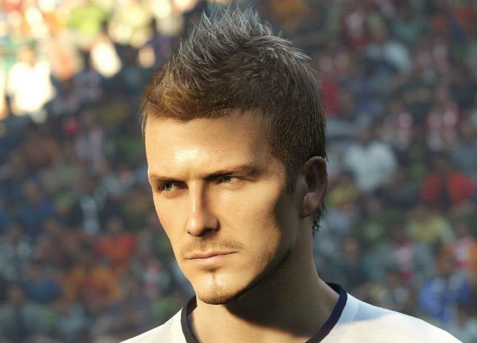 Бэкхем с укором смотрит с обложки PES 2019 на тех, кто считает, что без лицензии UEFA она не взлетит — фото 1