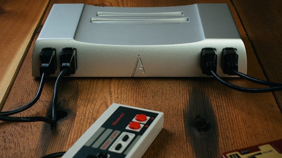 За алюминиевый гибрид NES и Famicom просят $500 — фото 1