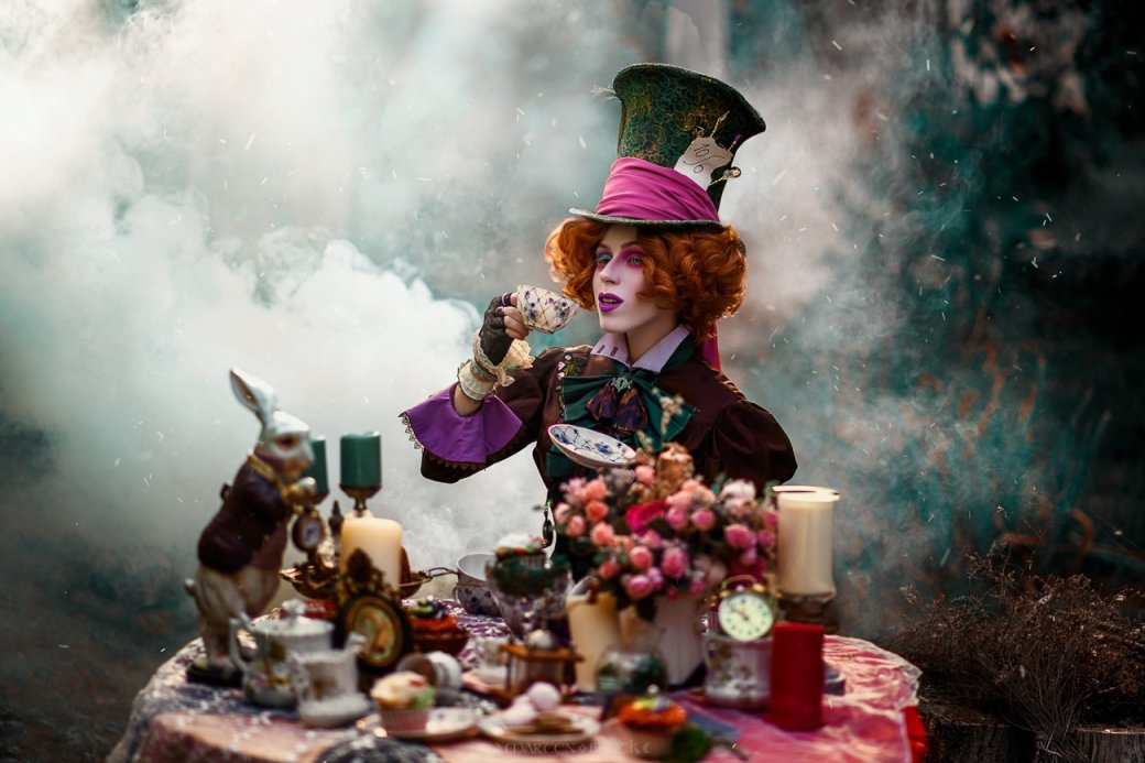 Галерея Россиянка показала яркий косплей на Безумного Шляпника из «Алисы в Стране чудес» - 6 фото