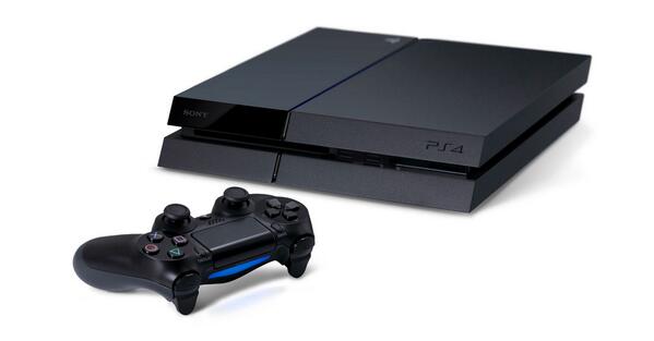 PS4 обошла Xbox One на 1,2 млн консолей в 2013 году — фото 1