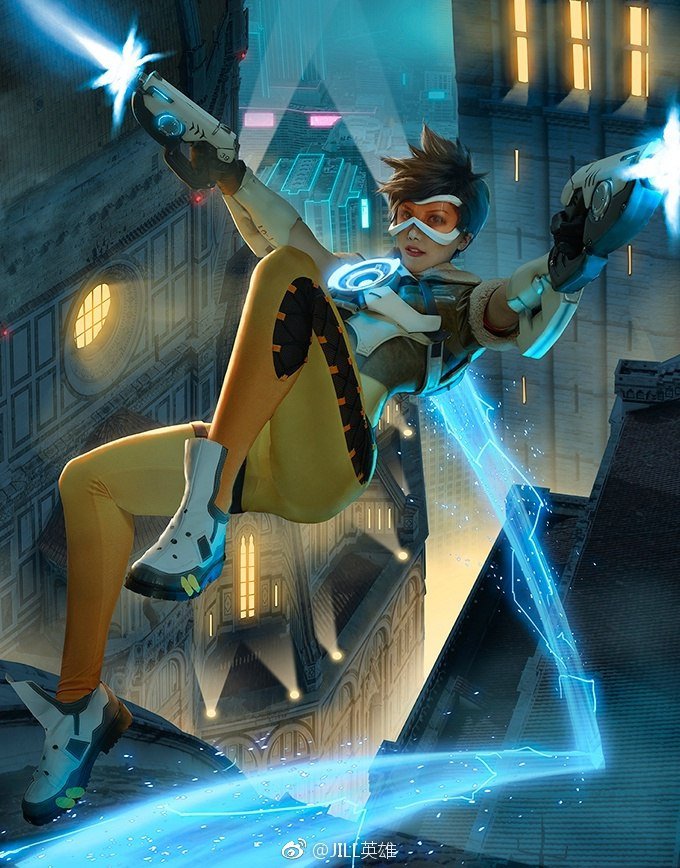 Косплей дня: жизнерадостная Трейсер из Overwatch — фото 5