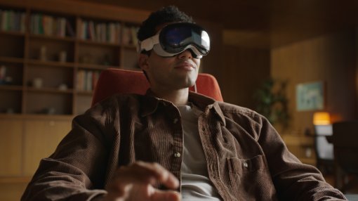 Apple показала устройство смешанной реальности Vision Pro
