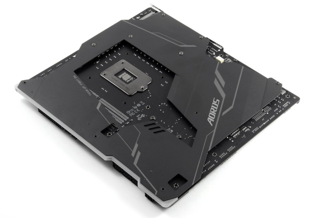 Тестируем видеокарту GeForce RTX 2080 Ti AORUS Xtreme и материнскую плату GIGABYTE Z390 AORUS Xtreme — фото 6