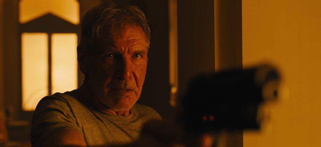 Разбираем трейлер «Бегущего по лезвию 2049». Повсюду одни репликанты — фото 11