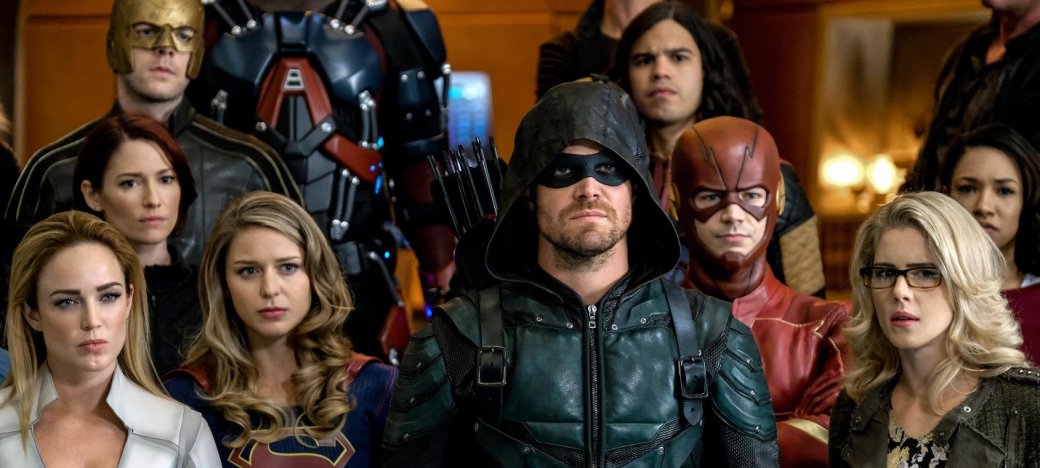 В новом кроссовере Arrowverse будет сразу два Супермена! Нас ждет «Кризис на Бесконечных Землях» — фото 1