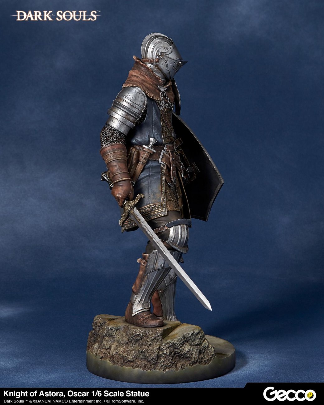 Вы только посмотрите на эту статую рыцаря Асторы из Dark Souls — фото 5