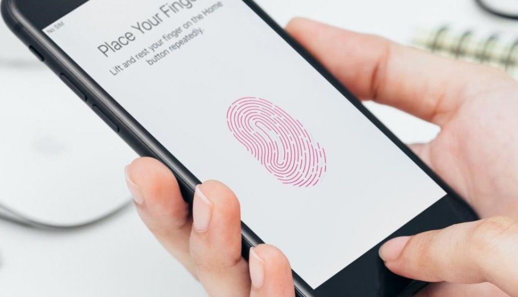 Обновленный Touch ID для iPhone можно будет разблокировать ухом или щекой — фото 1