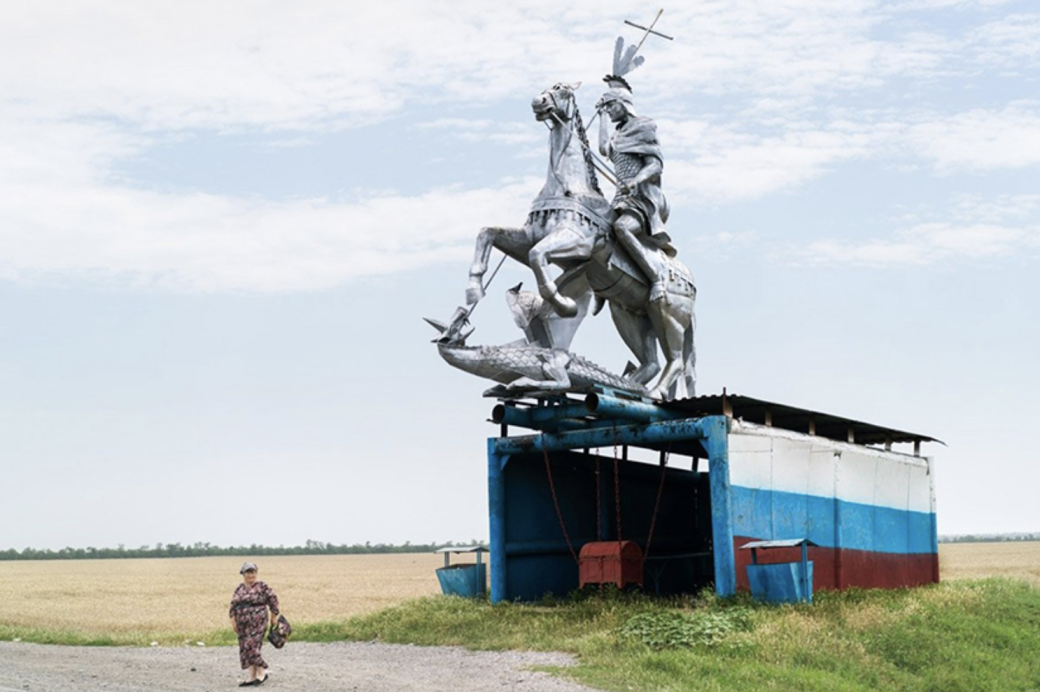 Галерея Находка дня: канадец 17 лет фотографировал остановки в странах бывшего СССР - 7 фото