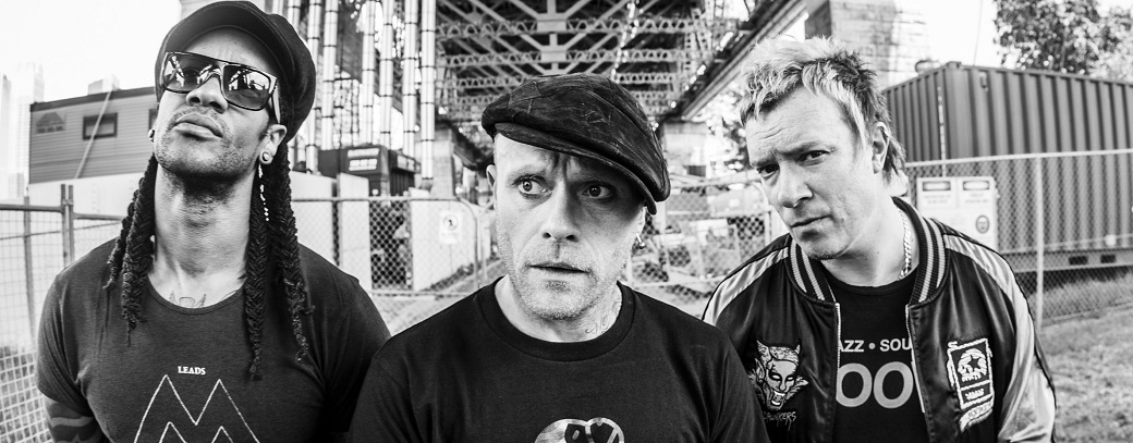 The Prodigy не приедут летом в Россию. Группа отменила все концерты — фото 1