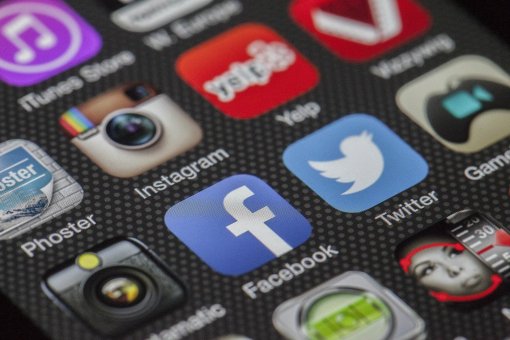 Meta сообщила о планах не отключать Facebook и Instagram в России