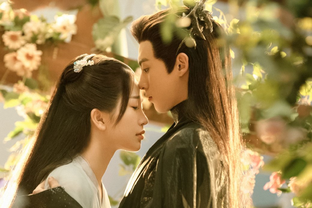 Кадр из дорамы «Любовь между феей и дьяволом» (2022)

Источник: iQIYI