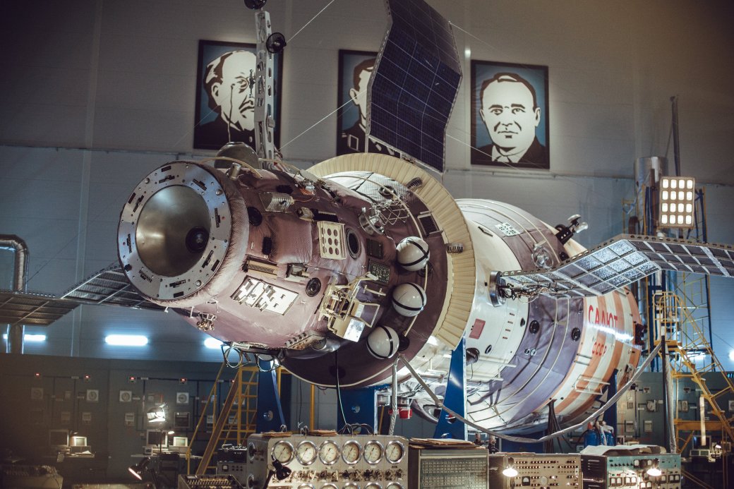 Рецензия на «Салют-7» — фото 6