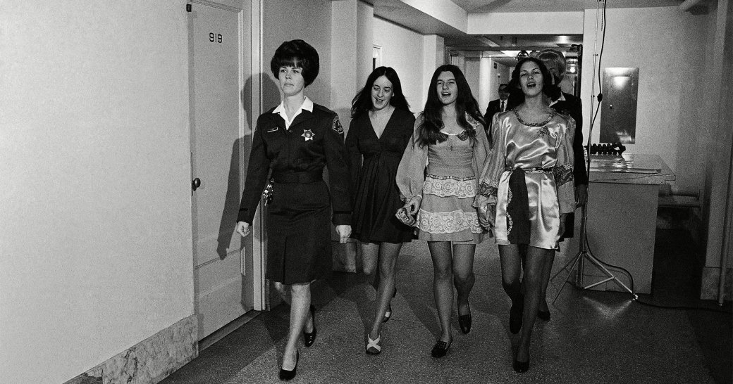 «Девушки Мэнсона» на суде, 1970.
