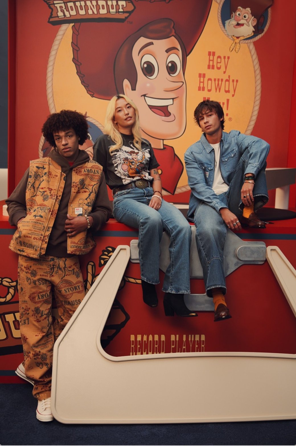 Levi’s празднует 30-летие «Истории игрушек» новой капсульной коллекцией — изображение 2