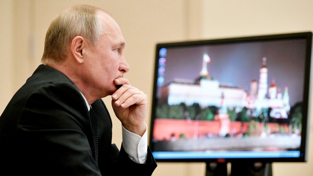 Галерея Владимир Путин до сих пор пользуется Windows XP. Другие версии ОС для Кремля не одобрили - 3 фото