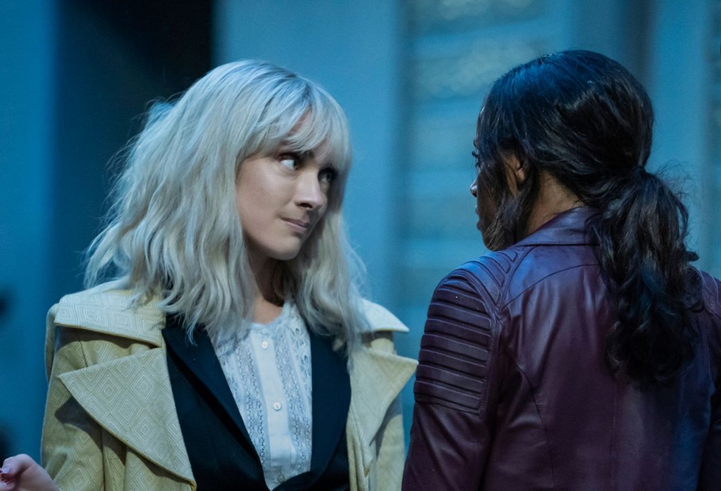 Впечатления от 3 сезона «Бэтвумен»: неудачная попытка The CW сделать «Готэм» — фото 2
