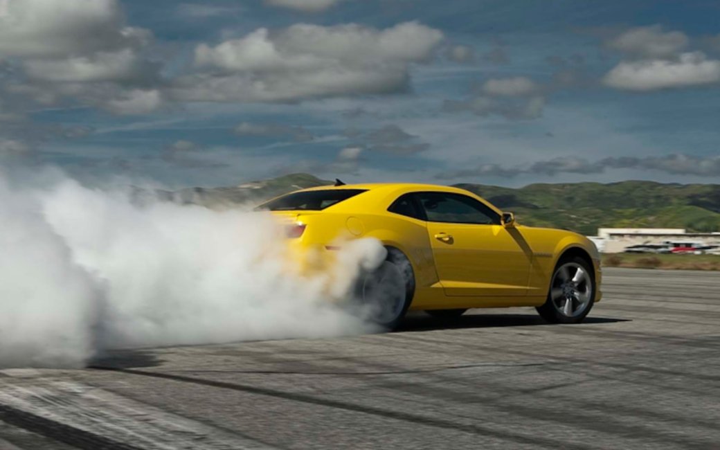Бамблби и желтый Camaro: за что компании Chevrolet стоит поблагодарить «Трансформеров» Майкла Бэя — фото 2