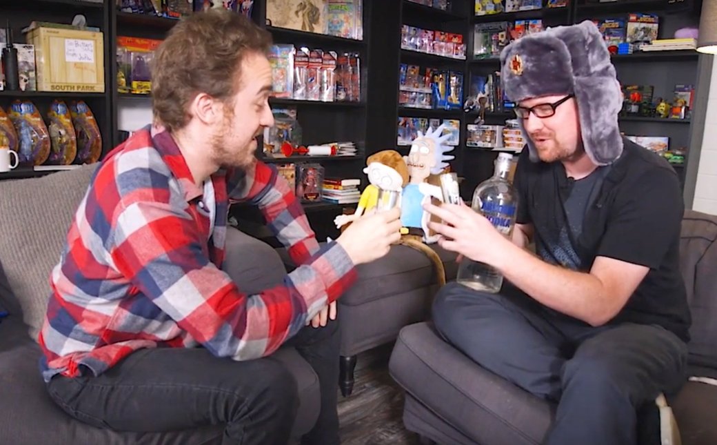 Автор «Рика и Морти» под водку спойлерит 3 сезон автору Gravity Falls! — фото 1