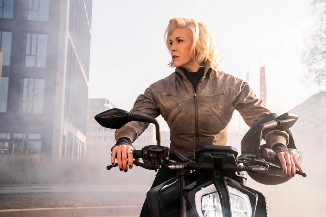 Кадр из сериала Ride or Die

Источник: Amazon Prime Video