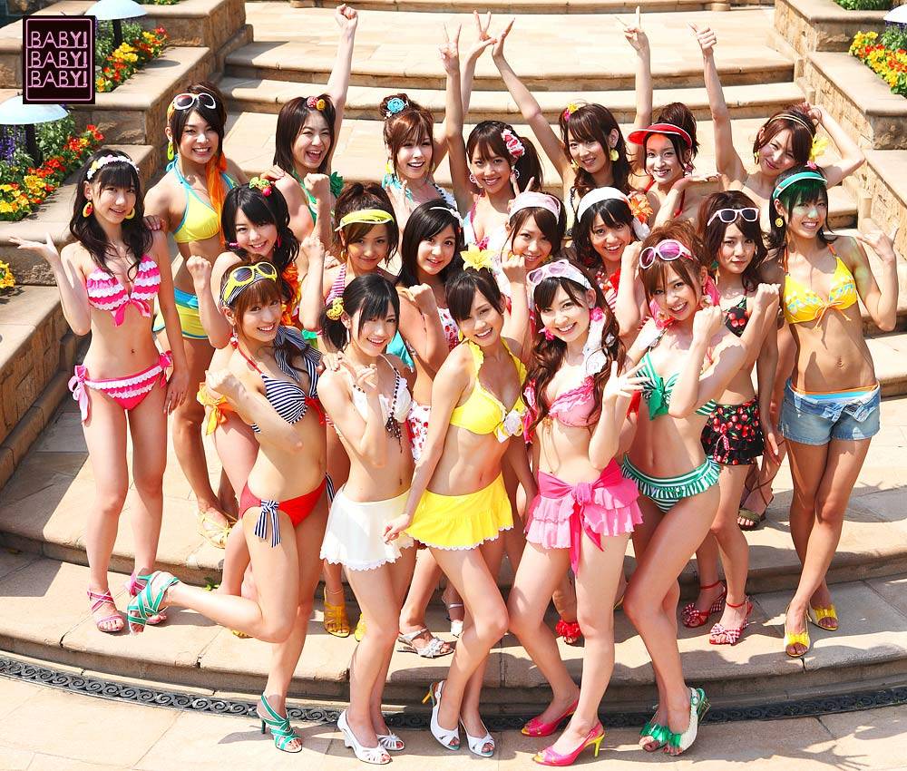 AKB48.
