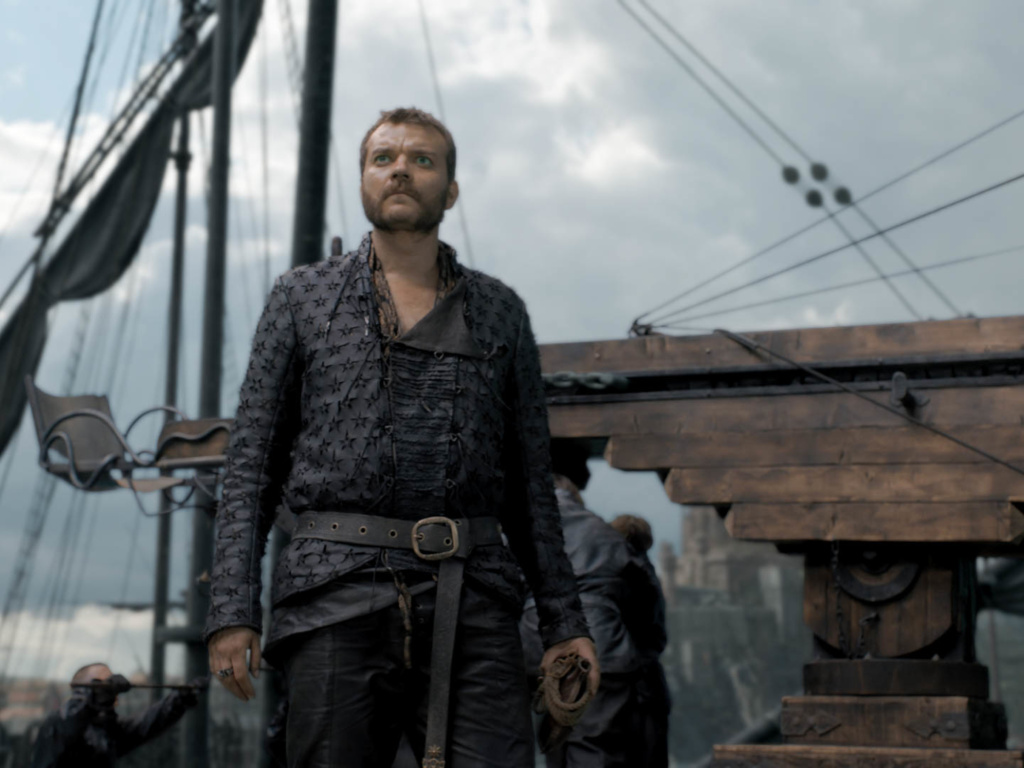 Герои «Игры престолов» выглядят максимально серьезно на кадрах из 5 серии 8 сезона — фото 4