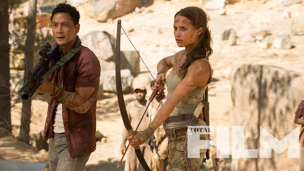 Алисия Викандер с луком и ледорубом на новых кадрах фильма Tomb Raider. Та самая Крофт? — фото 6