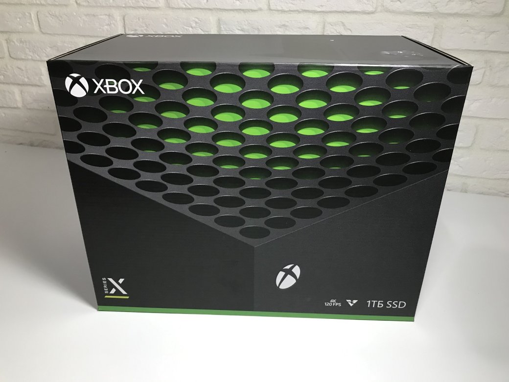 Галерея Галерея. Распаковка Xbox Series X — и наглядное сравнение с консолями прошлого поколения - 4 фото