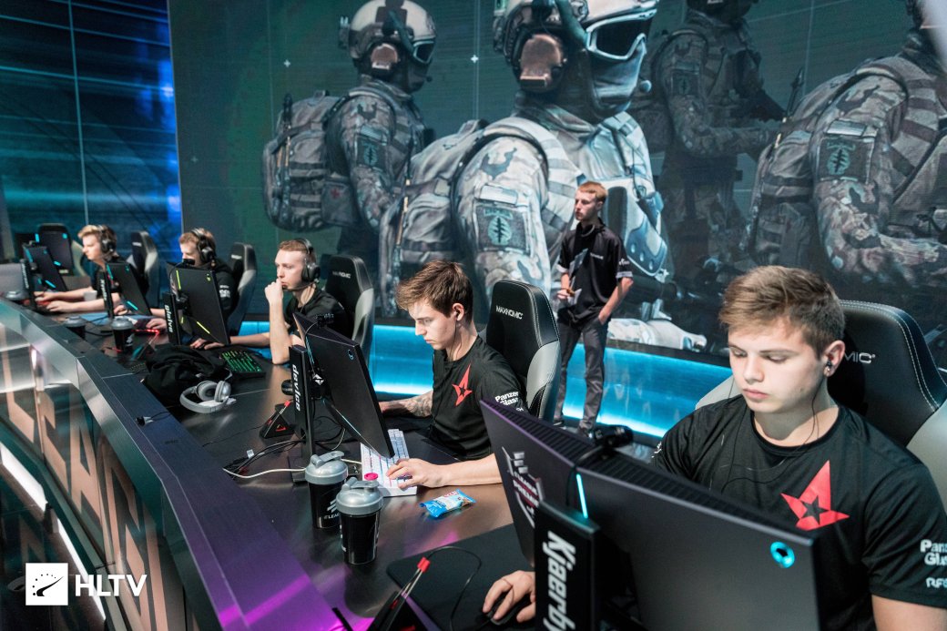 Пятерка игроков Astralis