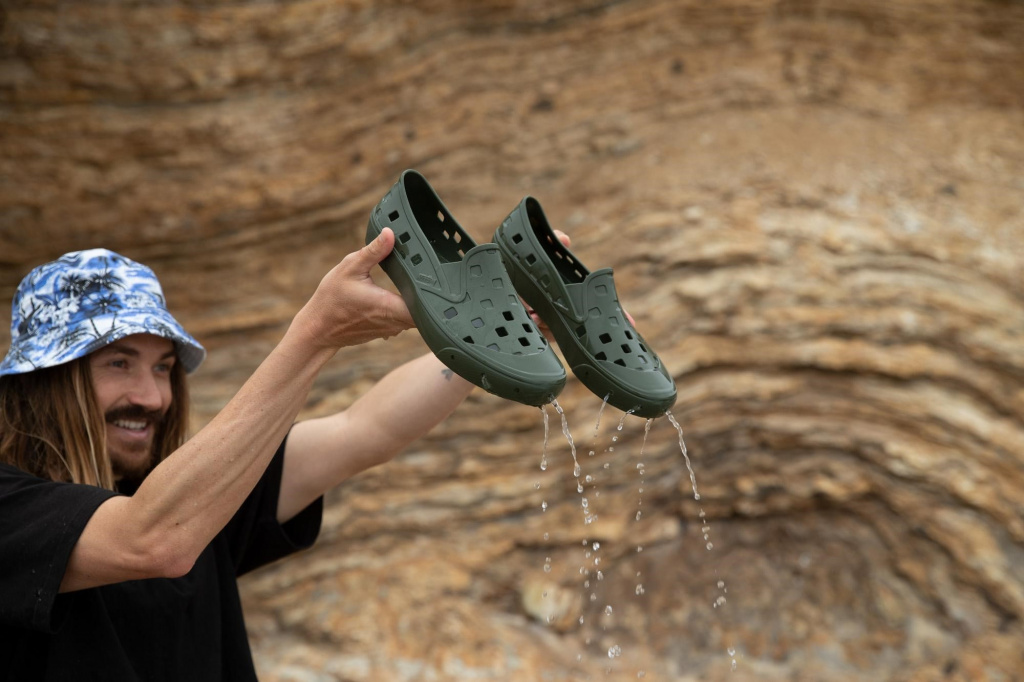 Vans выпустил износостойкие слипоны для путешествий — изображение 4