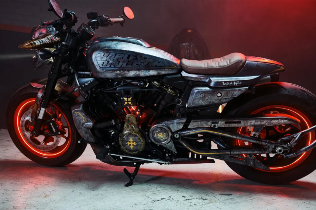 Галерея Настоящий металл: Bethesda представила байк Harley-Davidson в стиле Doom: The Dark Ages - 10 фото