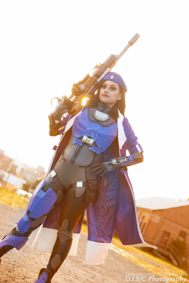Косплей дня: прекрасная капитан Ана Амари из Overwatch — фото 1