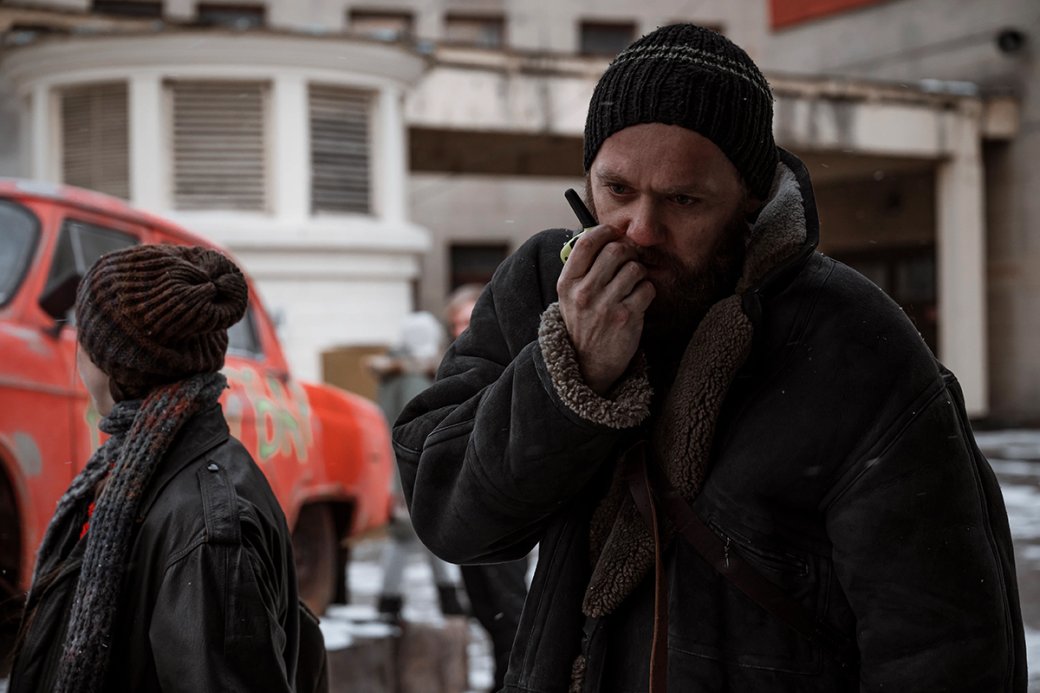 Сериал снят по мотивам фантастического романа Станислава Гимадеева «Принцип чётности»

Источник: КИОН