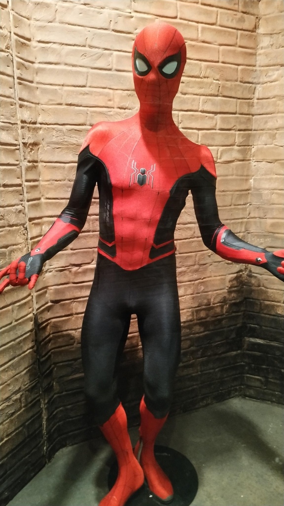 Галерея Лучший взгляд на новые костюмы Питера Паркера из «Человека-паука: Вдали от дома» - 6 фото