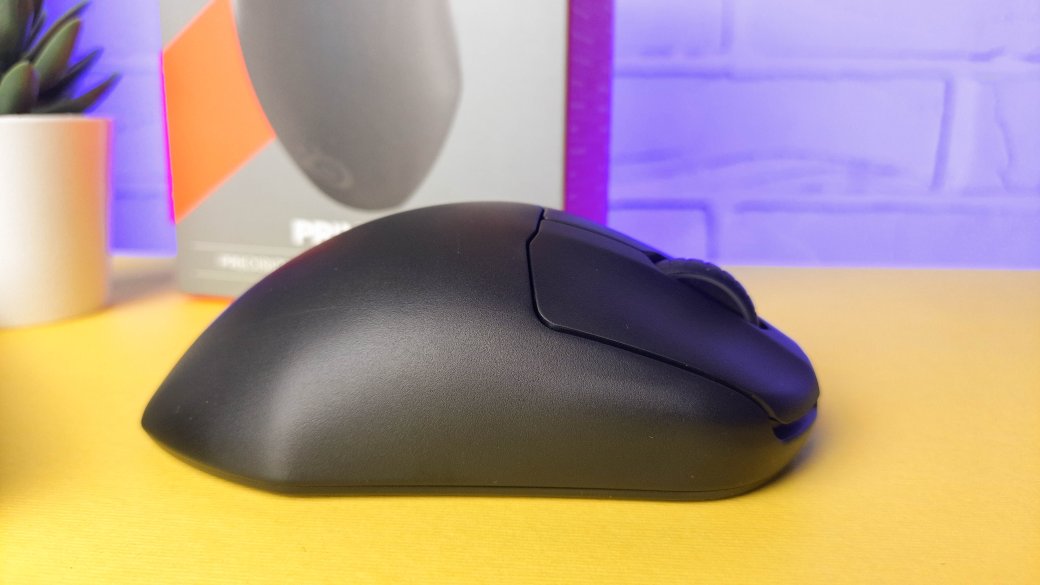 Обзор SteelSeries Prime+: игровая мышка с OLED-экраном — фото 4
