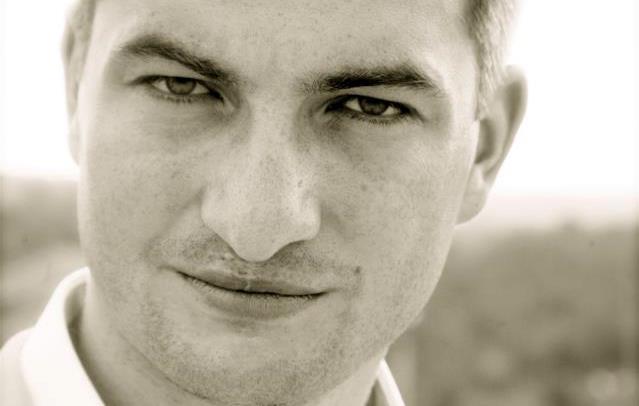 Виталий Шутов, лидер уже почивших студий MiST Land South и GFI Russia, легенда отечественной игровой индустрии, главный идеолог таких игр, как «Код доступа: РАЙ», «Власть Закона», «Альфа-Антитеррор», «Джаз: Работа по найму» и Warfare.